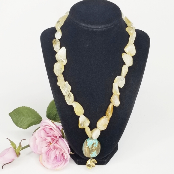 Polished Quartz Necklace w/ Turquoise Pendant - Picture 2 of 10